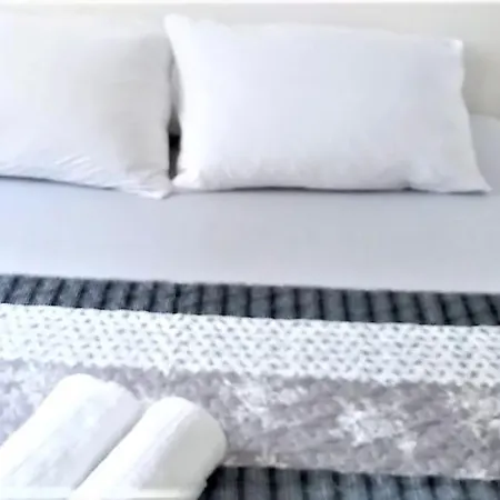 Tiger Lily Apartamento *